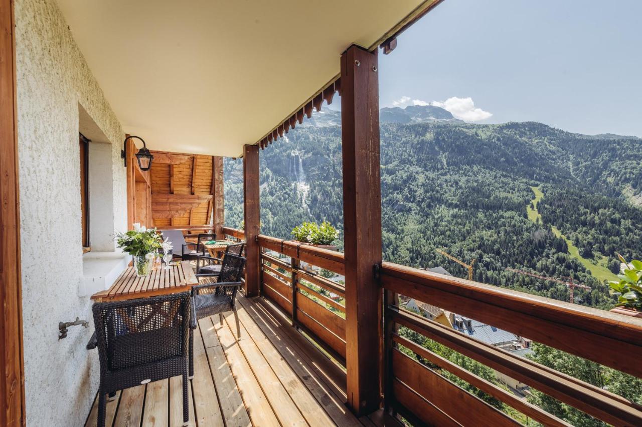 Chalet La Perle De L'Oisans - Appartements D'Exception Vaujany Kültér fotó